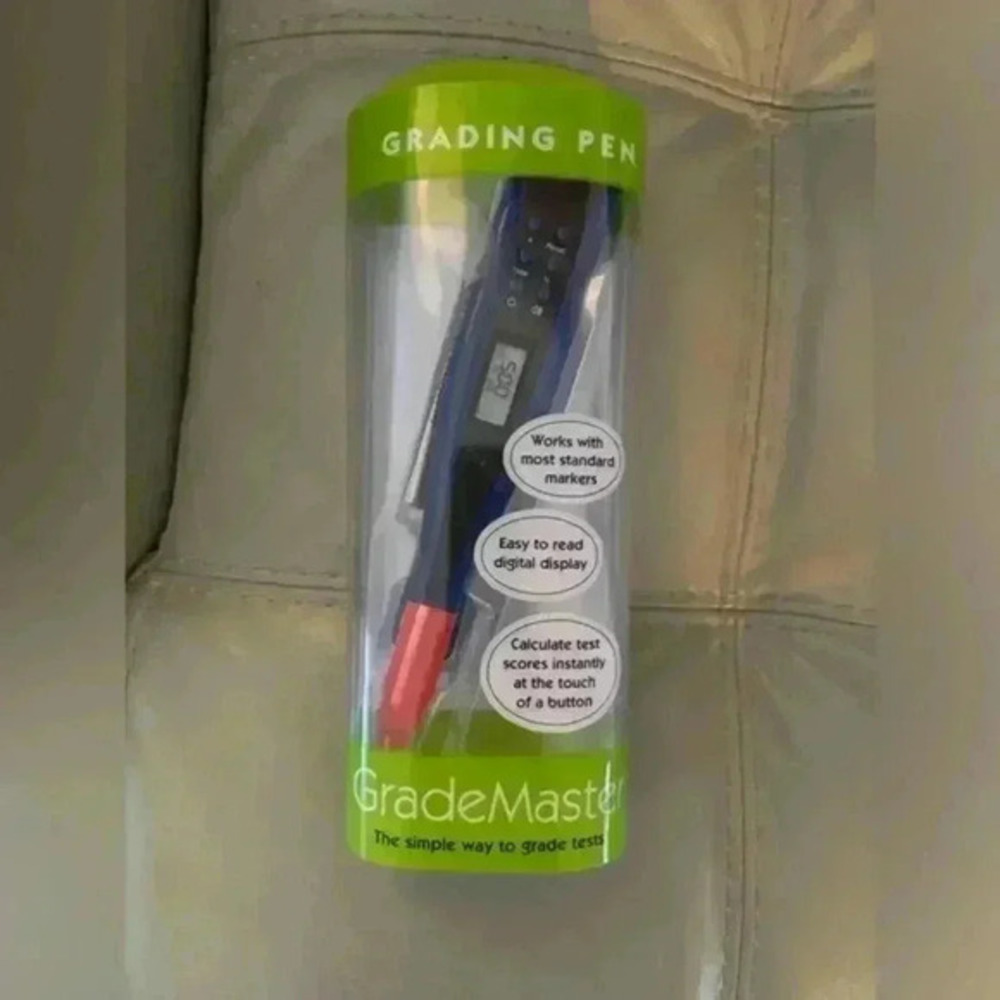 Grade master electronic grading pen new in package 2 available